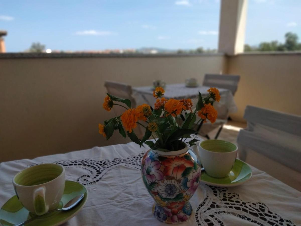 La Casa Dei Fenicotteri Bed & Breakfast Olbia Exterior photo